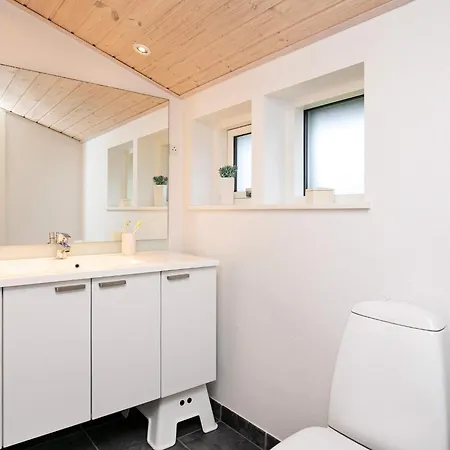 Vakantiehuis Modernized Seaside Retreat-by Traum Løkken